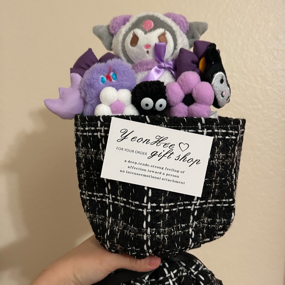 Sanrio Kuromi plush bouquet